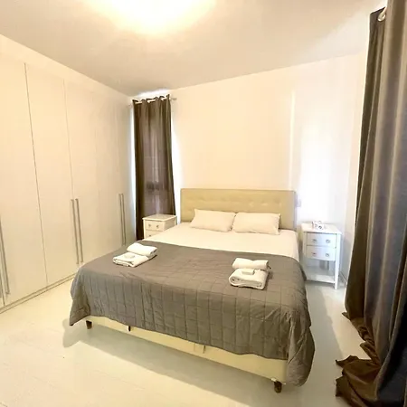 Apartament Platform 357 Kedron Near Aretaeio Hospital Nikozja